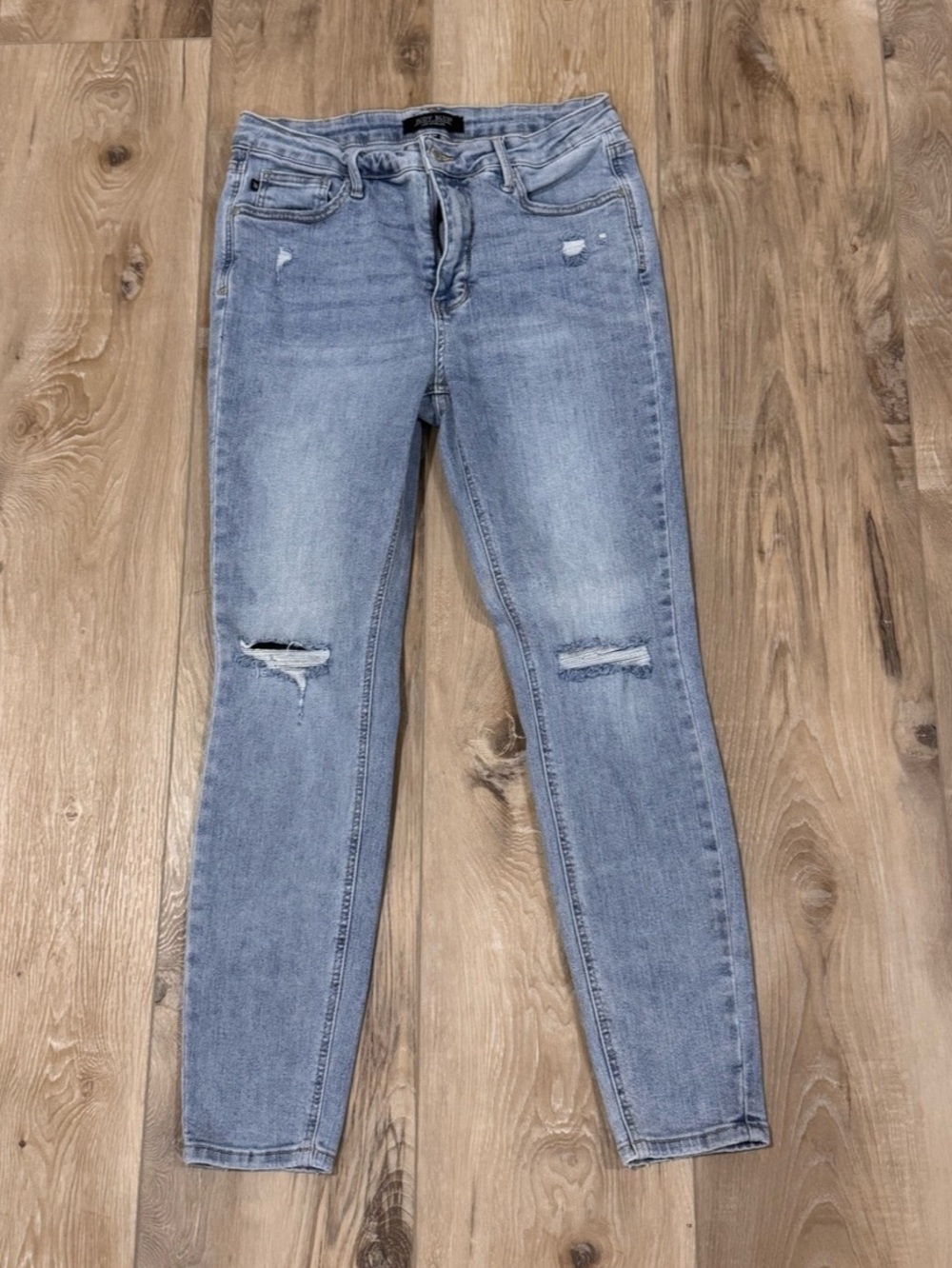Judy Blue distressed Skinny Jeans size 13